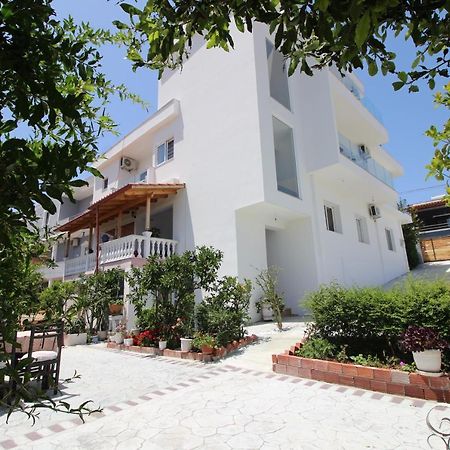 Vila Ori Εξαμίλιο Εξωτερικό φωτογραφία