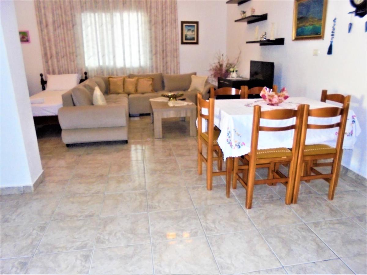 Vila Ori Εξαμίλιο Εξωτερικό φωτογραφία